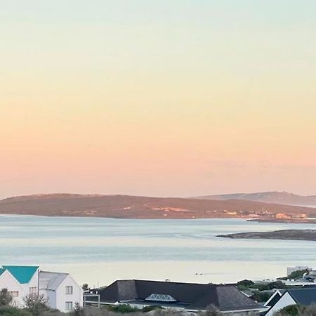 Views At 69 B&B Langebaan Eksteriør billede