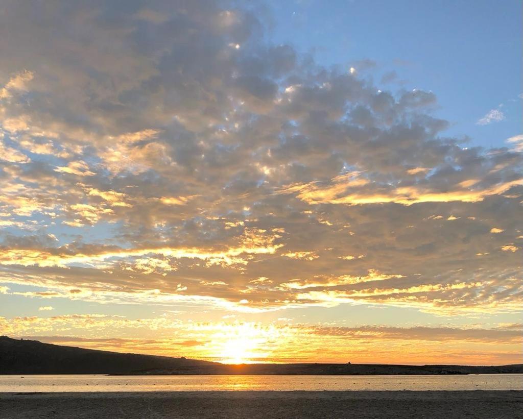 Views At 69 B&B Langebaan Eksteriør billede